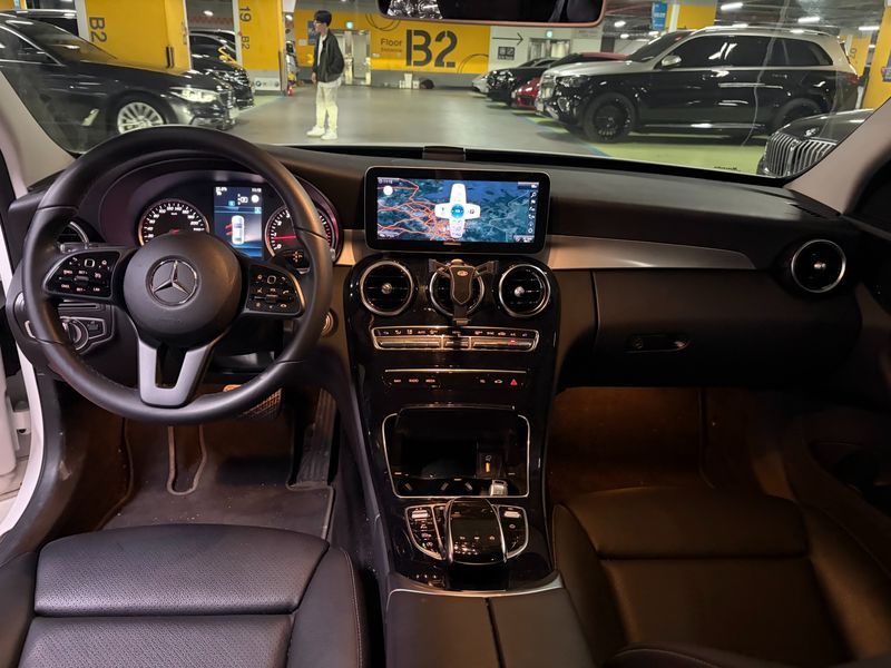 2019 Mercedes-Benz C-Class C200 photo 7
