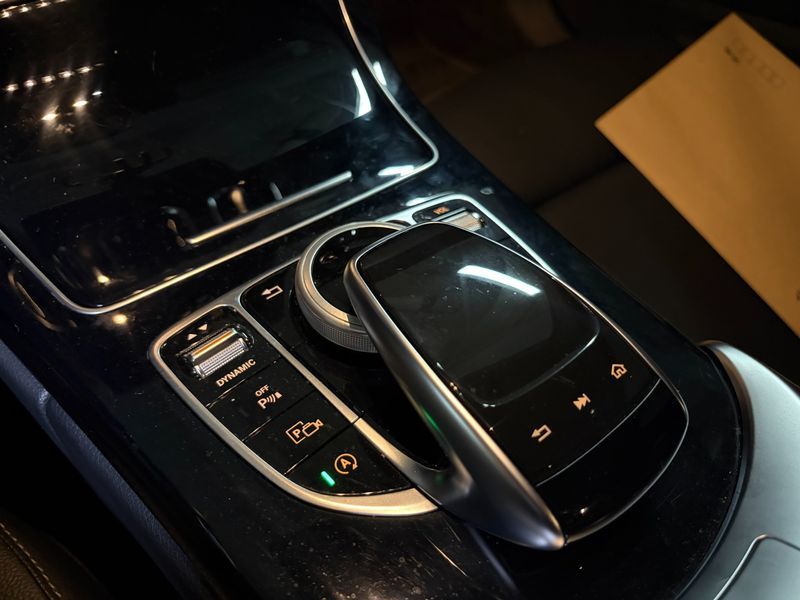 2019 Mercedes-Benz C-Class C200 photo 15