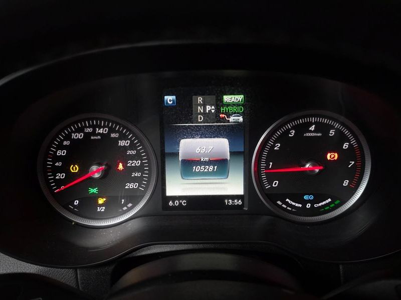2019 Mercedes-Benz C-Class GLC350e 4MATIC photo 8