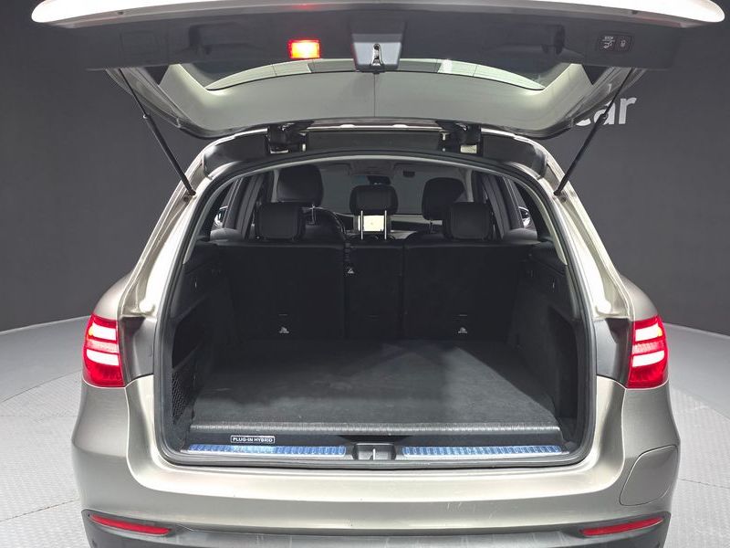 2019 Mercedes-Benz C-Class GLC350e 4MATIC photo 20