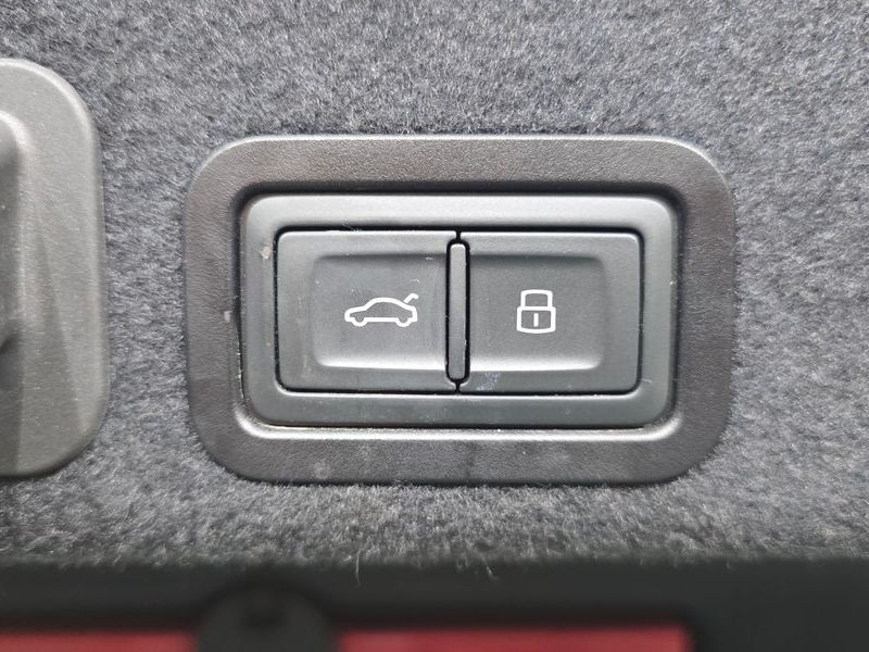 2018 Audi A6 40 TFSI Premium C7 photo 18