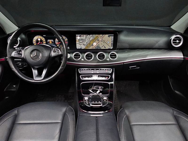 2017 Mercedes-Benz E-Class E300 Avantgarde photo 7