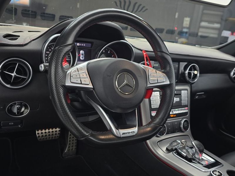 2017 Mercedes-Benz C-Class SLC200 photo 13
