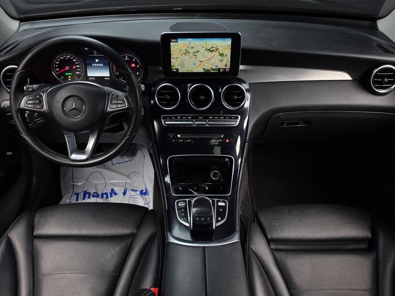 2017 Mercedes-Benz C-Class GLC220 d 4MATIC photo 7