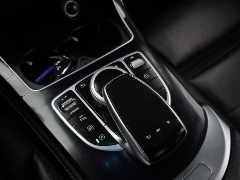 2017 Mercedes-Benz C-Class GLC220 d 4MATIC photo 17