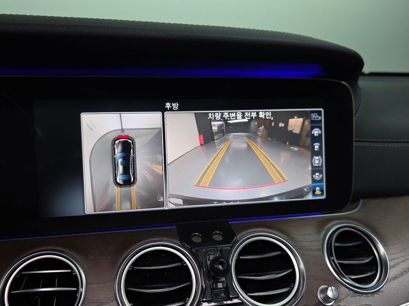 2017 Mercedes-Benz E-Class E300 4MATIC Exclusive photo 15