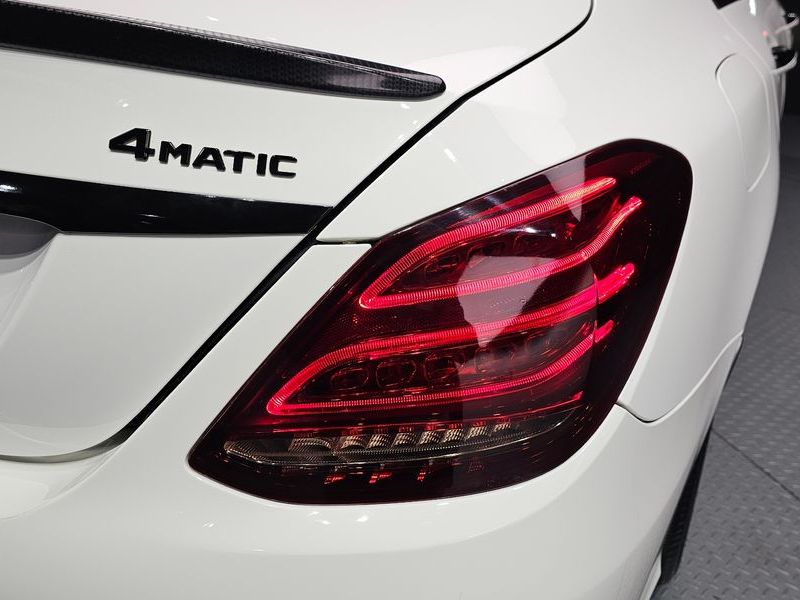 2017 Mercedes-Benz C-Class C250 d 4MATIC photo 23