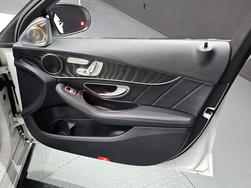 2017 Mercedes-Benz C-Class C250 d 4MATIC photo 24