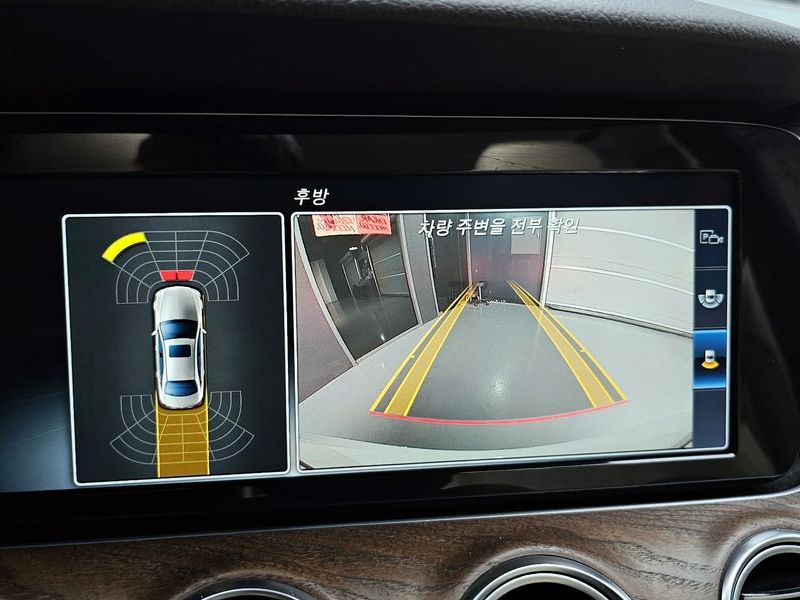 2017 Mercedes-Benz E-Class E220d Exclusive photo 15