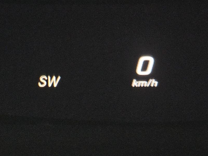 2017 Mercedes-Benz E-Class E220d 4MATIC Exclusive photo 17
