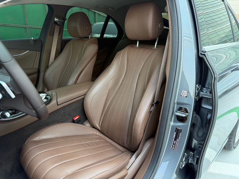2017 Mercedes-Benz E-Class E220d Exclusive photo 11