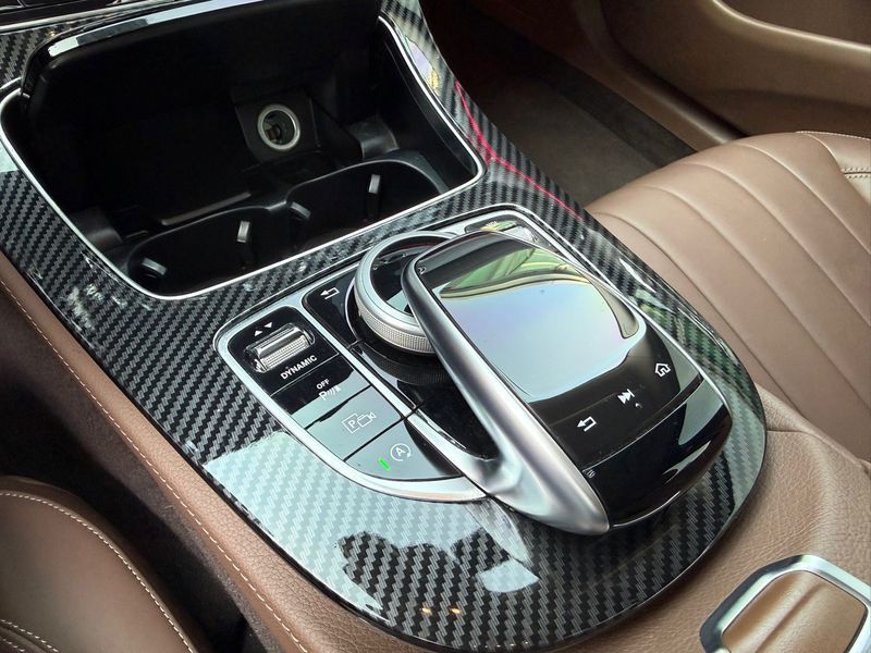 2017 Mercedes-Benz E-Class E220d Exclusive photo 15
