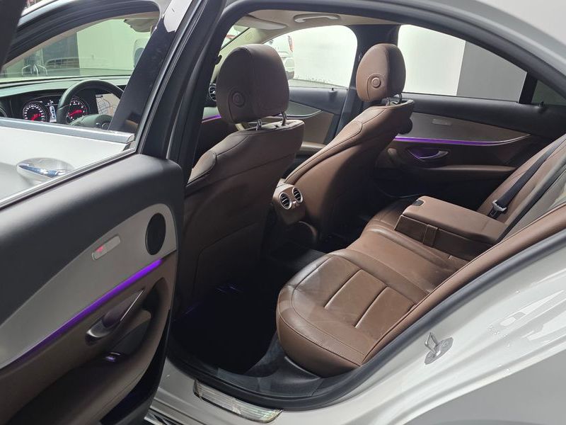 2017 Mercedes-Benz E-Class E200 Avantgarde photo 11