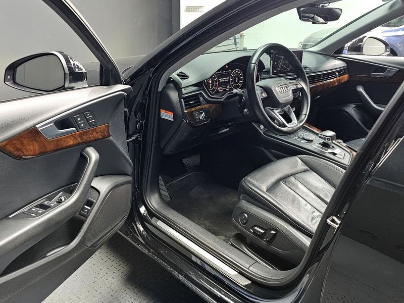2016 Audi A4 45 TFSI Premium photo 10