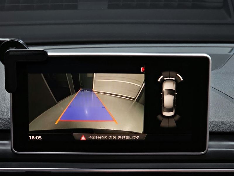 2016 Audi A4 45 TFSI Premium photo 15
