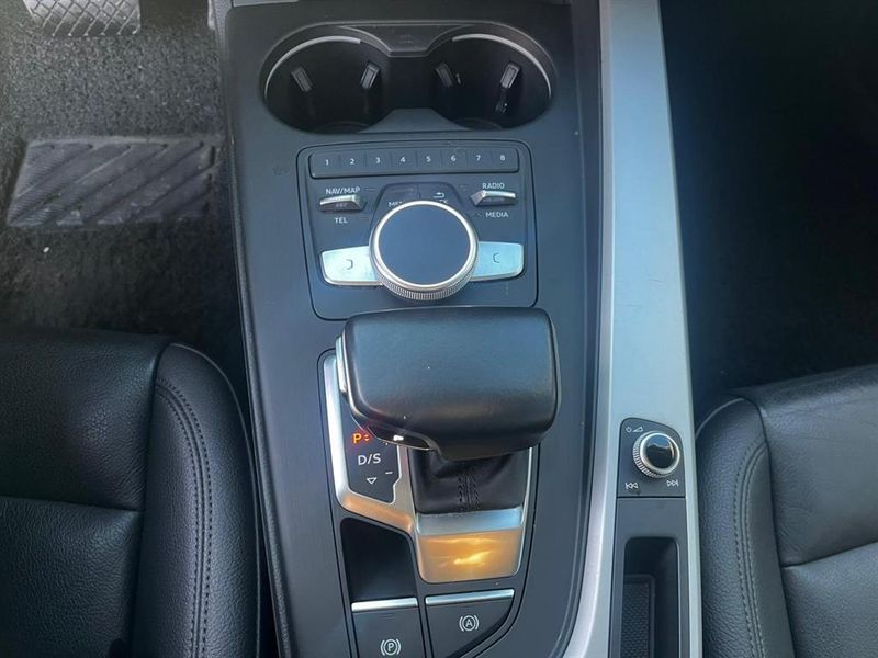 2016 Audi A4 45 TFSI photo 7