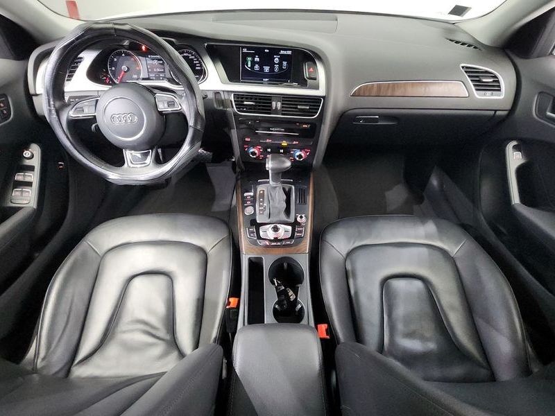 2016 Audi A4 30 TDI Dynamic B8 photo 7