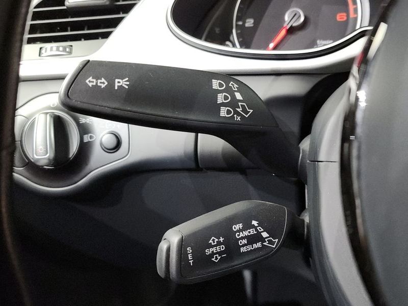2016 Audi A4 30 TDI Dynamic B8 photo 16