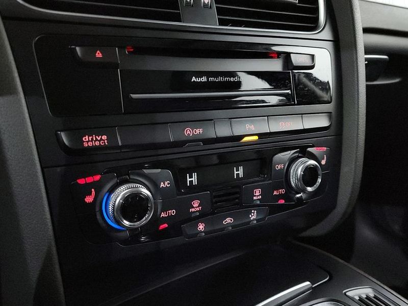 2016 Audi A4 30 TDI Dynamic B8 photo 19
