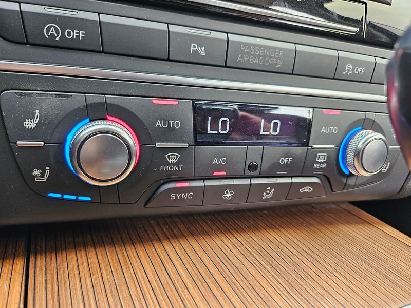 2016 Audi A6 40 TDI Quattro Premium C7 photo 11