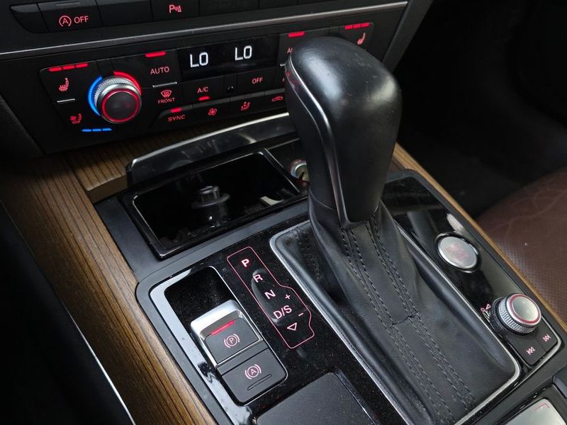 2016 Audi A6 40 TDI Quattro Premium C7 photo 9
