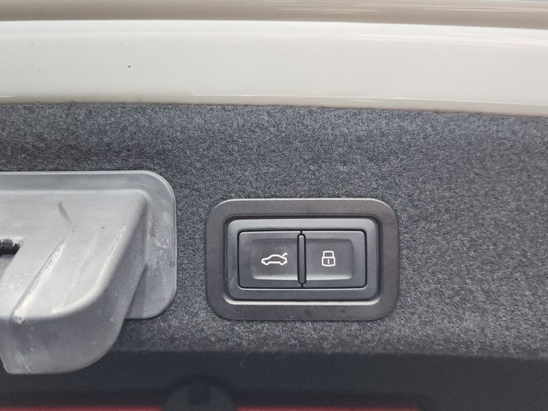 2016 Audi A6 35 TDI C7 photo 19
