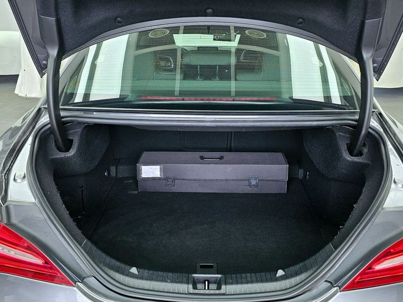 2017 Mercedes-Benz A-Class CLA250 4MATIC photo 20