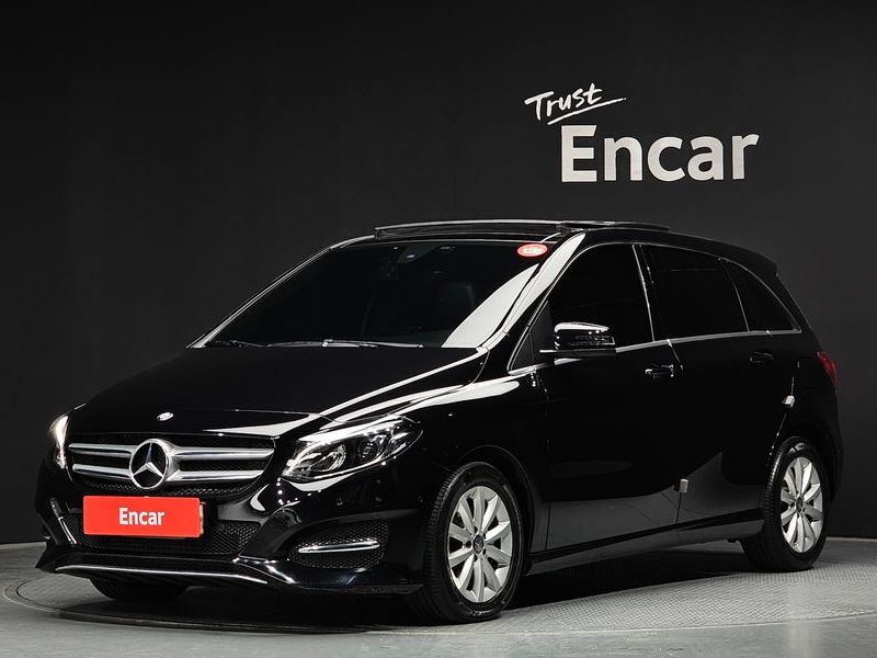 2017 Mercedes-Benz B-클래스 W246 B200 d photo 1