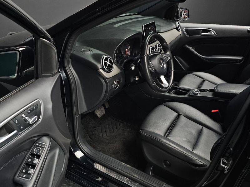 2017 Mercedes-Benz B-클래스 W246 B200 d photo 11