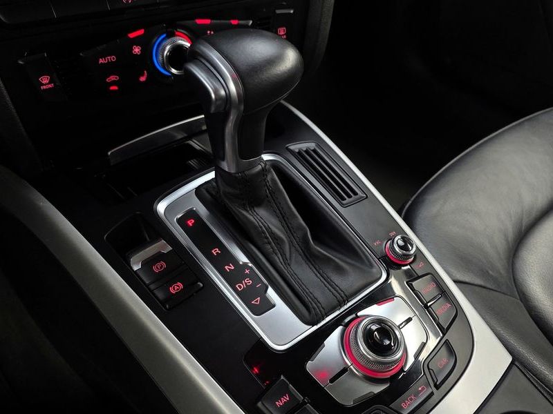 2016 Audi A4 30 TDI B8 photo 9