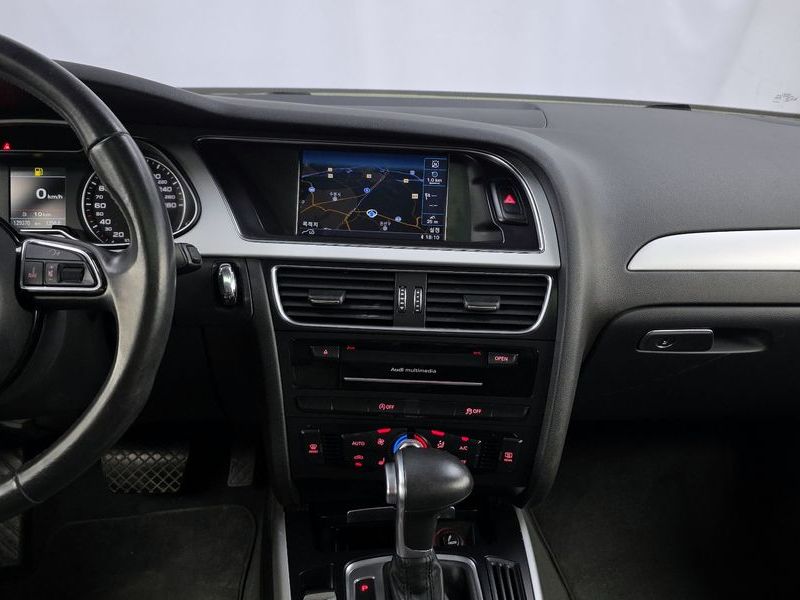 2016 Audi A4 30 TDI B8 photo 13