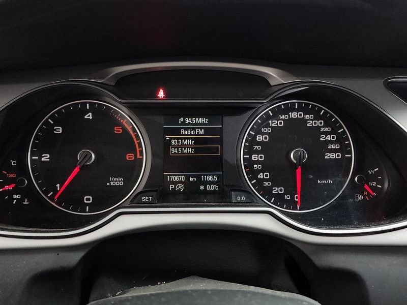 2016 Audi A4 30 TDI Dynamic B8 photo 8