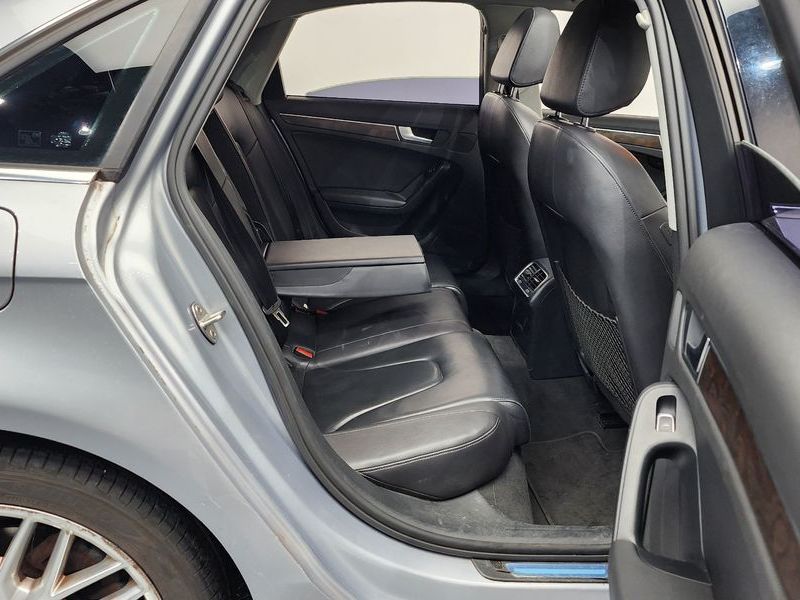 2016 Audi A4 30 TDI Dynamic B8 photo 12