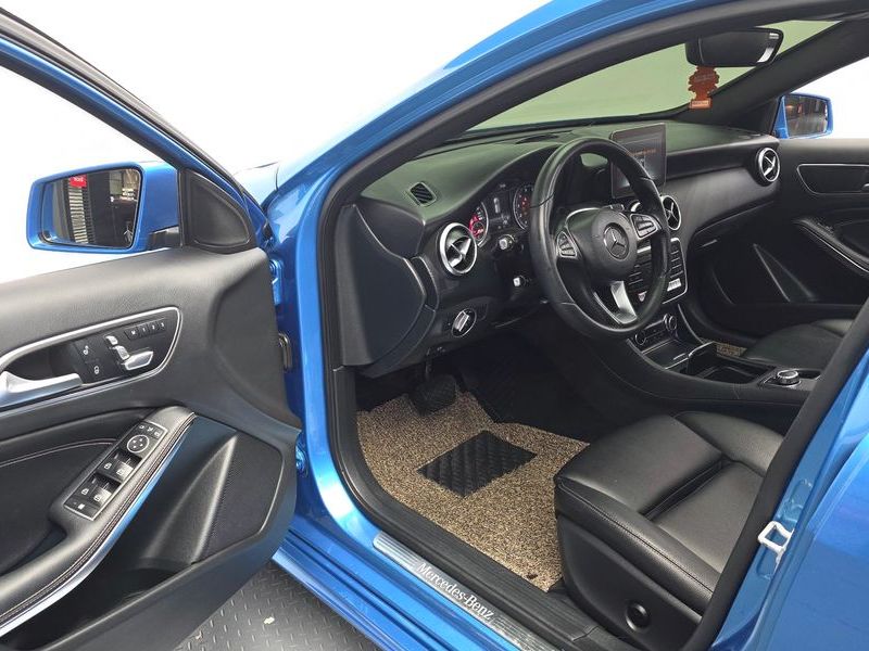 2017 Mercedes-Benz A-Class A200 photo 10