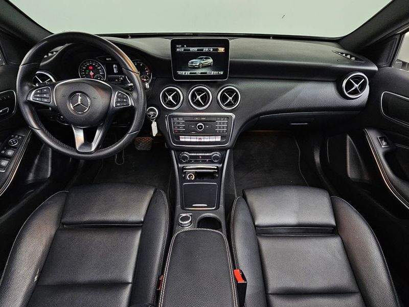 2017 Mercedes-Benz A-Class A200 photo 7