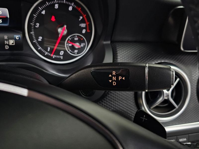 2017 Mercedes-Benz A-Class A200 photo 17