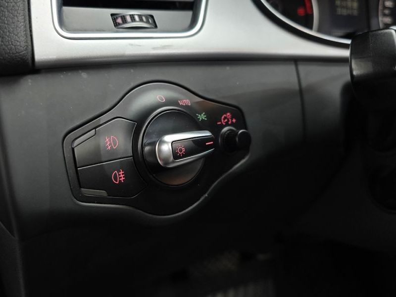 2016 Audi A4 35 TDI Quattro Dynamic B8 photo 14