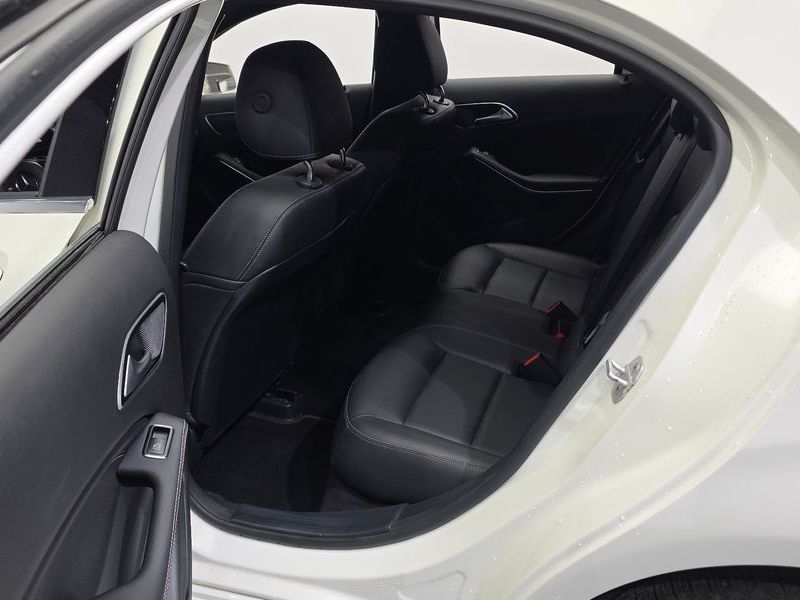 2017 Mercedes-Benz A-Class A200 photo 11