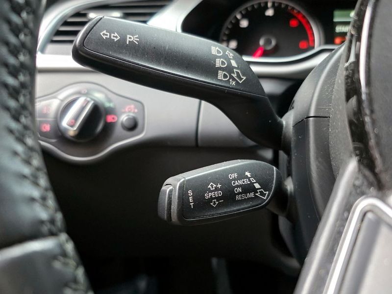 2016 Audi A4 30 TDI Dynamic B8 photo 17