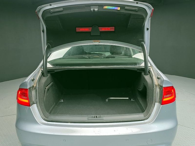 2016 Audi A4 30 TDI Dynamic B8 photo 20