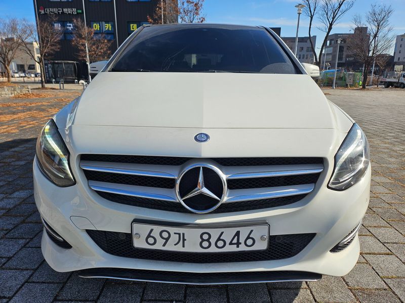 2017 Mercedes-Benz B-클래스 W246 B200 d photo 1