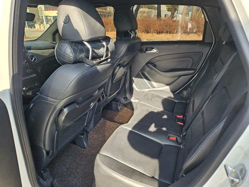 2017 Mercedes-Benz B-클래스 W246 B200 d photo 9