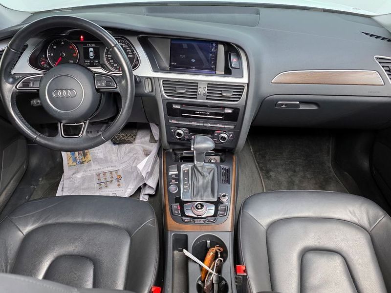 2016 Audi A4 30 TDI Dynamic B8 photo 7