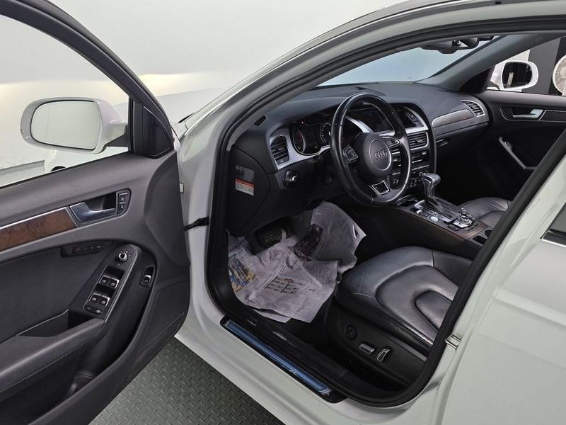 2016 Audi A4 30 TDI Dynamic B8 photo 11