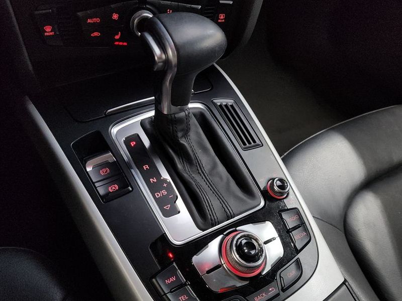 2016 Audi A4 30 TDI B8 photo 9