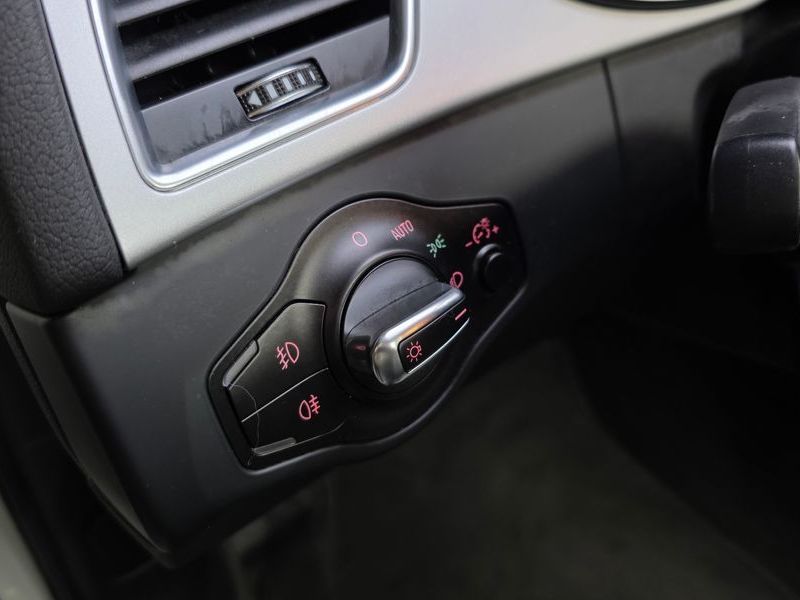 2016 Audi A4 30 TDI B8 photo 18
