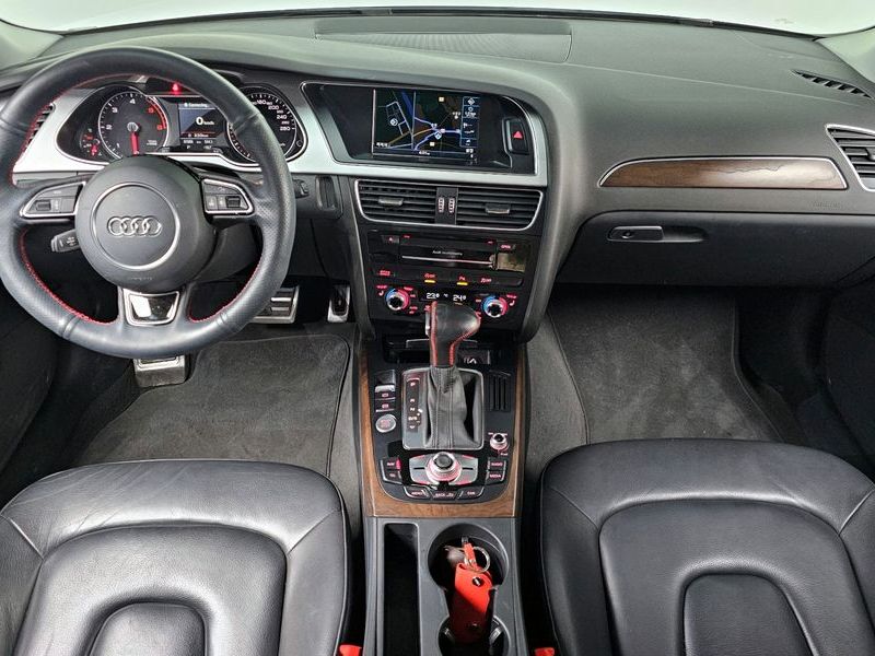 2016 Audi A4 30 TDI Dynamic B8 photo 7
