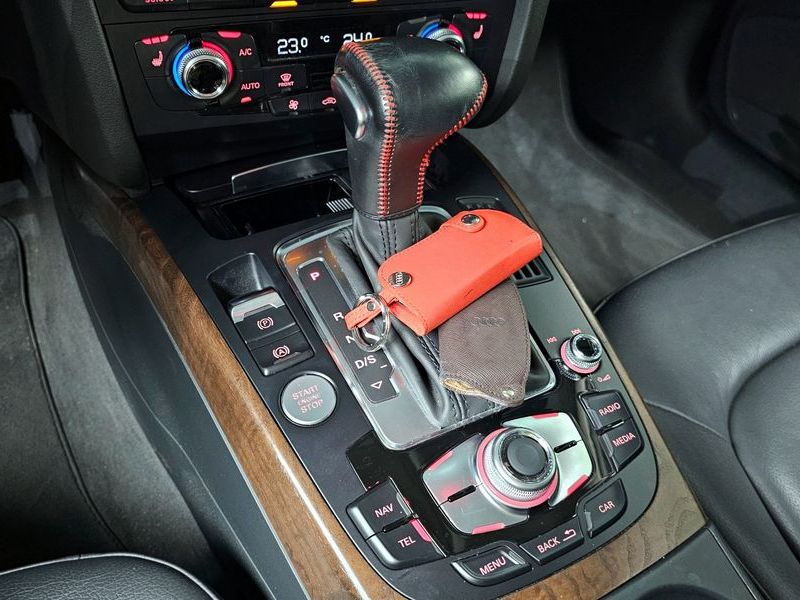 2016 Audi A4 30 TDI Dynamic B8 photo 9