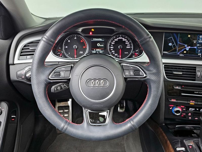 2016 Audi A4 30 TDI Dynamic B8 photo 13