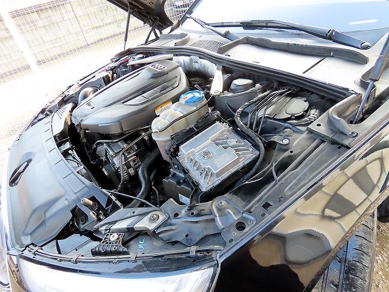 2016 Audi A4 45 TFSI Premium photo 18